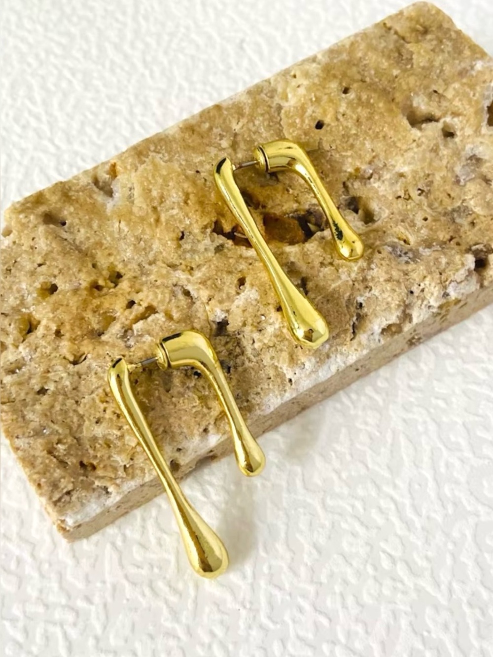 NEW Front Back Drip Drippy Drop Earrings - Gold SB07